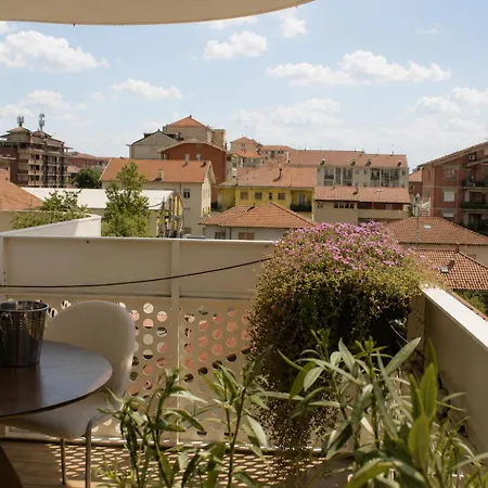 Gm House - Luminoso Con Grande Terrazza Vicino Torino شقة *