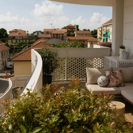 Gm House - Luminoso Con Grande Terrazza Vicino Torino شقة *